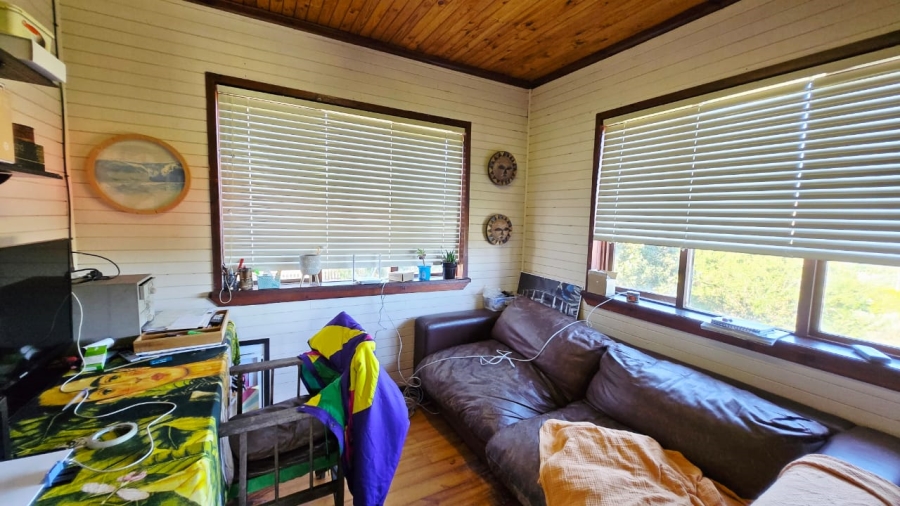 5 Bedroom Property for Sale in Sedgefield Central Western Cape